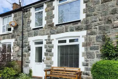 Image de 8 Arvonia Terrace, pet friendly, country holiday cottage in Criccieth