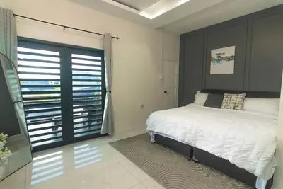 Image de 3-bedroom Modern Caribbean Villa in Central Trinidad