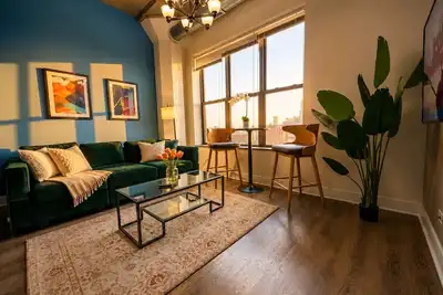 Image de Skyline 2br 2ba in South Loop Near Museums & McCormick Place