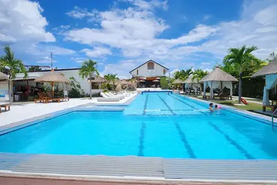 Image de Beyond Island Resort