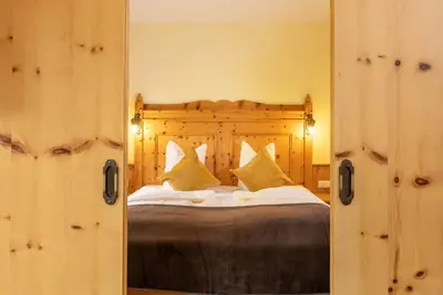 Image de Naturloft \"Zirbenruhe\" with balcony and mountain view B&B - Naturhotel Hüttenwirt
