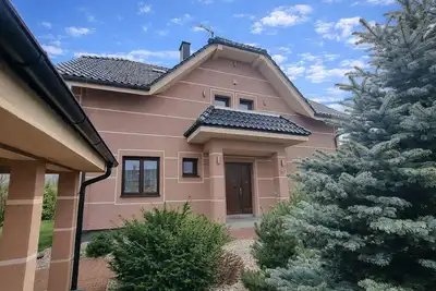 Image de Spacious 6-bedroom villa in gorgeous Králův Dvůr with fitness room and terrace