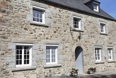 Image de Maison de vacances « Gîte De L'Allégoat » avec jardin privé