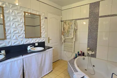 Image de Maison 8 pers, 4 ch, jardin 1000m² Bbq