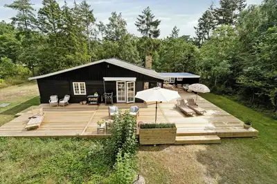 Image de Maison de vacances confortable avec de superbes trouvailles au marché aux puces de Bornholm