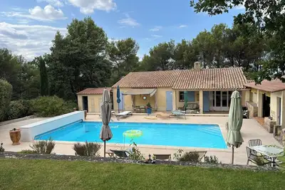 Image de Spacious Family Villa with Pool and Large Garden - Provence