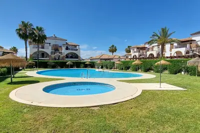 Image de Duplex de 3 chambres à Al Andalus Residencial, Wifi