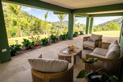 Image de Casa Esmeralda · Garden Villa Suite in Fajardo, Pr