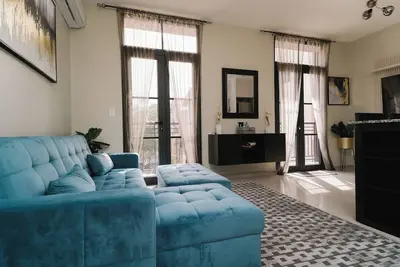 Image de The Glow Stay | Elegant and Modern | @SantaAna