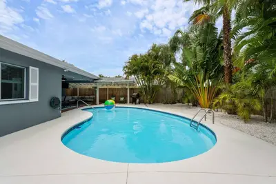Image de Cozy 3br Oasis w/Pool- 8 min to Indian Rocks Beach