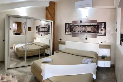 Image de Penthouse de charme dans un village près de la mer
