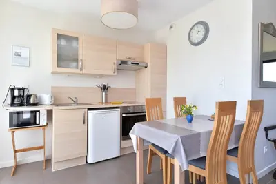 Image de Appartement Studio « Sainte Hune Loft Katel » avec Vue Montagne, Terrasse Commune et Wi-Fi