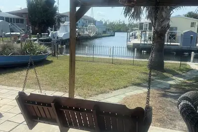 Image de Lovely 4-bedroom Waterfront House in Homosassa