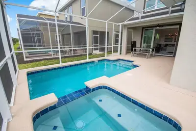 Image de WoNdErFuL VilLa! 5 5 w Pool Spa 20 min to DiSnEy