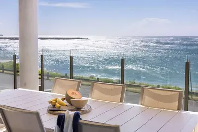 Image de Shadows on Convent - Oceanstays- Oceanfront- Pet friendly