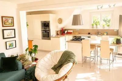 Image de Maison 8p avec jardin, 2 salons & parking