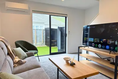 Image de Stylish Townhouse for Families & Groups