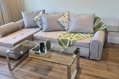 Image de 2 bed room self contained apartment Sleep 6