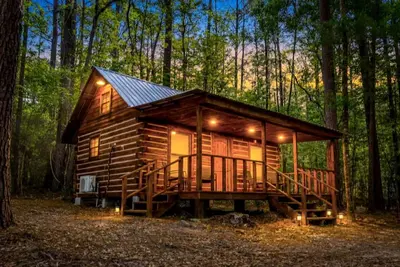 Image de Secluded Cabin Retreat Near Big Thicket & Naskila Casino in Livingston, Texas