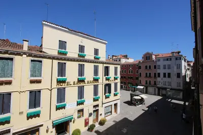 Image de Residence Marina (Historical Center)