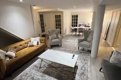Image de Nice and Cozy Entire Suite in Montreal