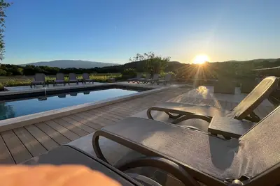 Image de Gîte climatisé en Provence \"Le Blanc des Vignes\" avec piscine