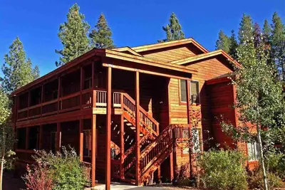 Image de 31-Day Minimum - 3br/2ba/ Your Tahoe Donner Base Camp: Ski, Play & Unwind