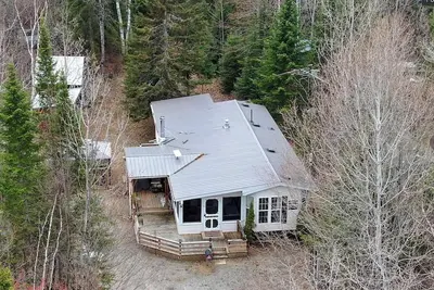 Image de Cozy Algonquin-Area Cottage | Atv Trails, Lake Access, Fenced & Pet Friendly