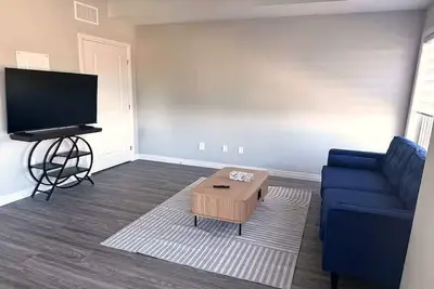 Image de Doon South Retreat | 2br + Private Balcony · 2. 5 Baths · Free Parking