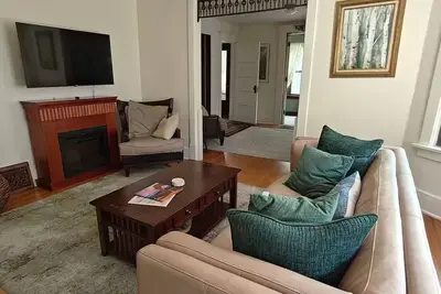 Image de Cozy 3 Bedroom Home in Omaha
