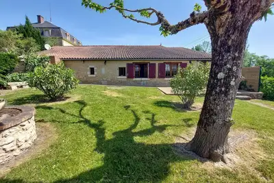 Image de Awesome home in Ginestet
