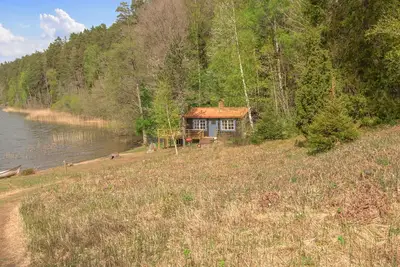 Image de Cozy home in Bålsta with lake view