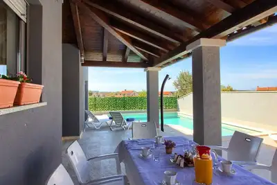 Image de Villa Verde with heated pool by Interhome