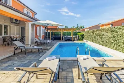 Image de Villa Lotus 13k by Interhome