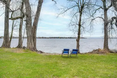 Image de 'Eagles Rest' Peaceful Cottage on Lake Champlain