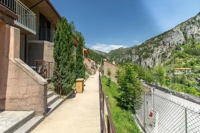 Image de Triplex alpin spacieux avec terrasse