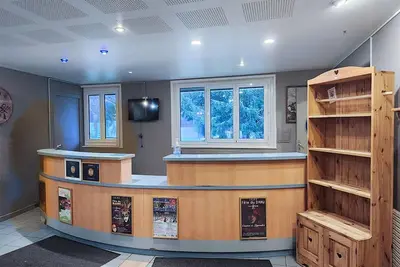 Image de Grand séjour près des boutiques Lelex