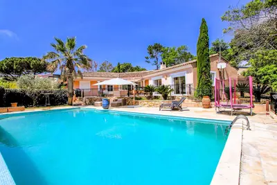 Image de Stunning home in Hyères with sauna