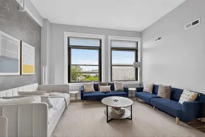 Image de Cozy 1br unit w/ sauna & gym access