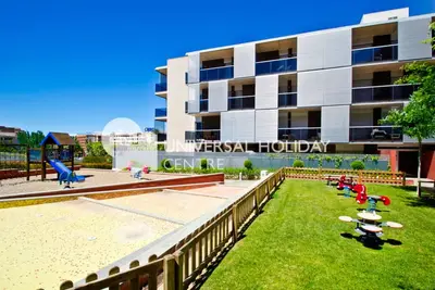 Image de Uhc Paradise Village Superior : Appartement pour 4 personnes près de PortAventura