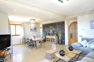 Image de Las Columnas- Chalet al lado de la playa, wifi, piscina y bbq. Todos los publi by Interhome