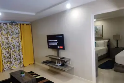 Image de Cozy 1-bedroom Bayfront Apartment in Portmore with Private Balcony