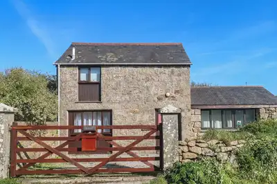 Image de Kernyk, pet friendly, with a garden in Porthcurno