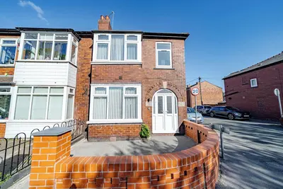Image de 4br 3ba Wigan Home | Long Stays Welcome | 4 bedroom 3 bathroom