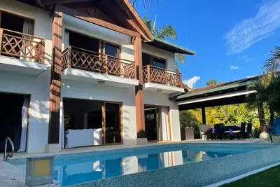 Image de Luxury Pool Villa Seaview Puerto Bahia