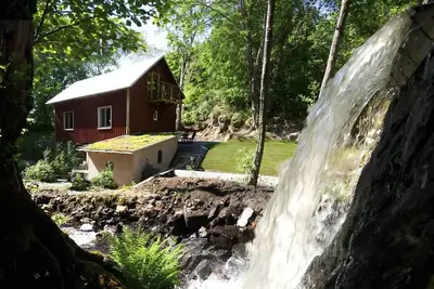Image de Welcome to Hjälmareds mill