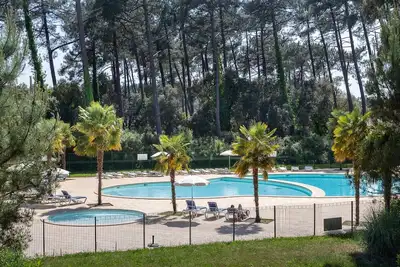 Image de Appartement pour 6 personnes dans la forêt des Landes