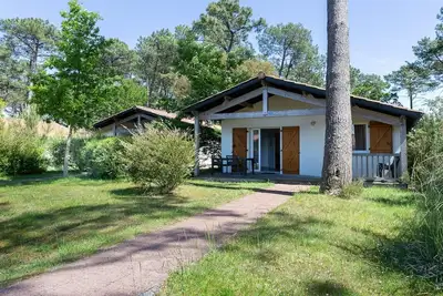 Image de Maison duplex confortable avec piscine