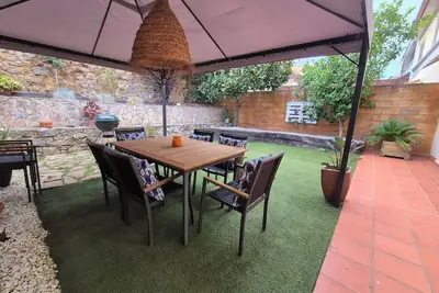 Image de Maison confortable avec jardin privé, idéale pour un long séjour sur Costa Brava