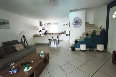 Image de Maison avec piscine à 5 min de la mer